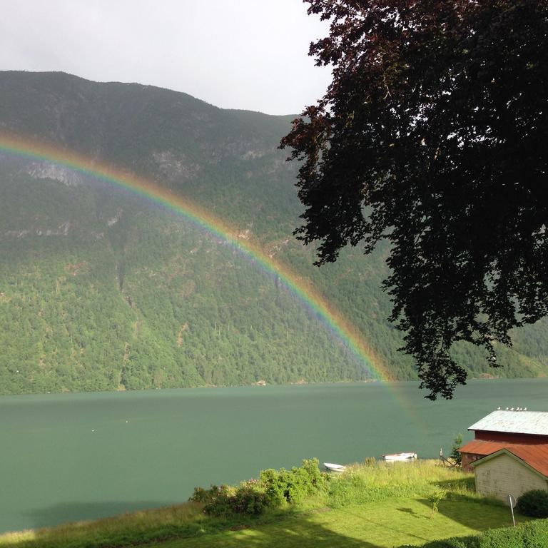 Hotel Mundal Fjaerland Bagian luar foto